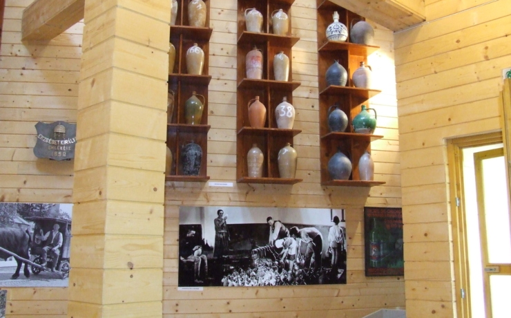 Das Mineralwasser und Badmuseum in Szejke