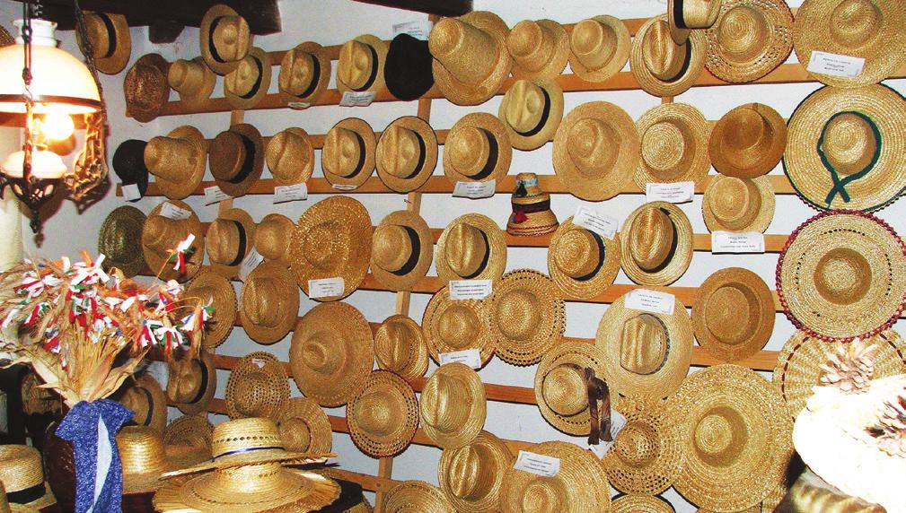 Muzeul pălăriilor de paie, Crișeni